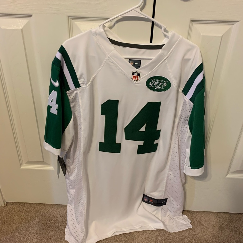 Sam Darnold jersey